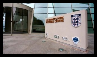 انتقادات للاتحاد الإنكليزي بعد وفاة لاعب بجدار الملعب 1 7129855 1759169849 300x169 1