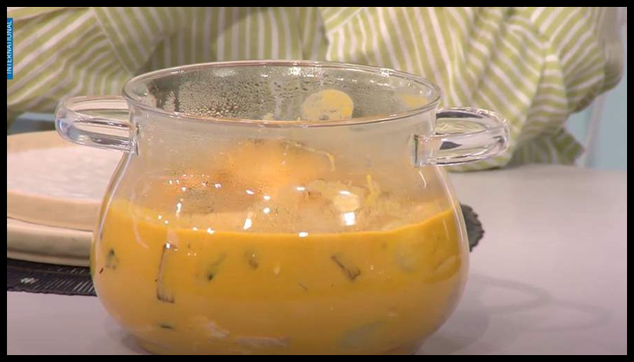 سلمون مع صلصة الكاري والأرز… طبق مميز مع الشيف حنا طويل (فيديو)