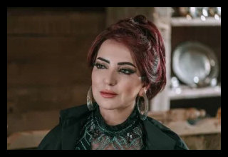 أمل عرفة تدافع عن ابنتها وتكشف بالوثائق الابتزاز الذي تعرّضت له 1 امل عرفة 300x200 1