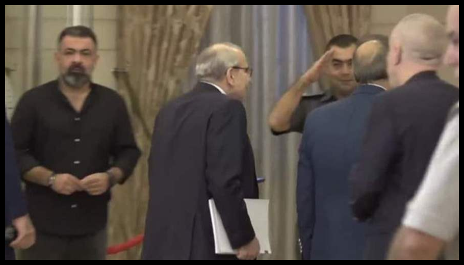 Doc T 886949 638972546120044904