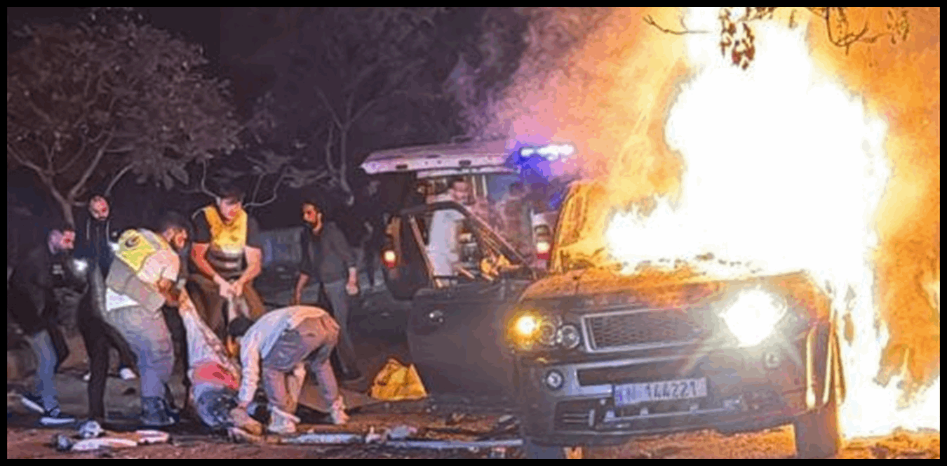 فيديو للاستهداف.. غارة إسرائيلية تطال سيارة في كفررمان 1 Doc P 1436911 638976328937001879