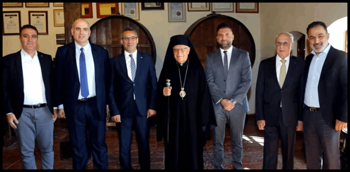 وزارة الزراعة تكرم ظافر شاوي تقديراً لمسيرته في قطاع النبيذ اللبناني 1 Doc P 1437610 638977891387325284