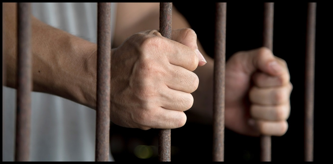 موقوف "سابق" مثير للجدل يخرج من السجن 1 Doc P 1438314 638979377773700104