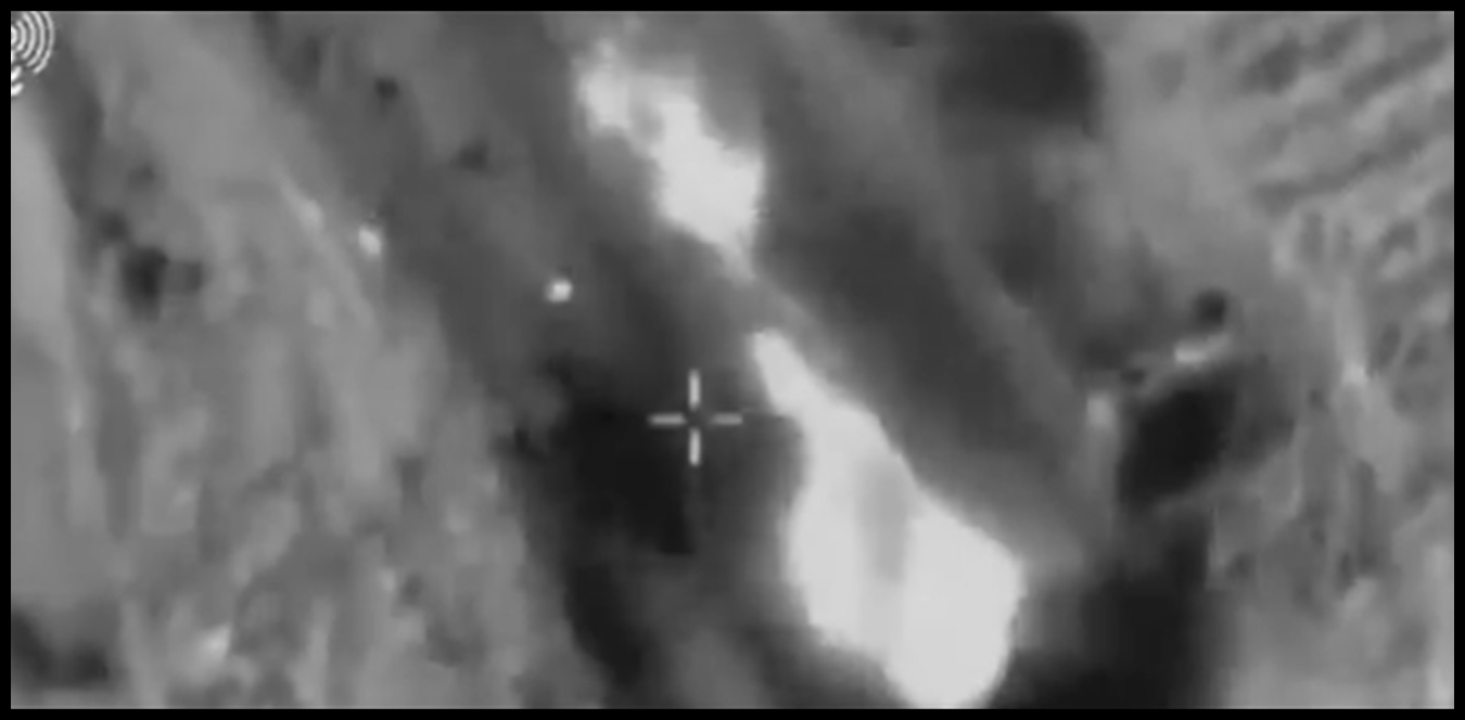 الجيش الإسرائيلي يوثّق لحظة استهداف عنصرين من تنظيم "السرايا اللبنانية" في الجنوب (فيديو) 1 Doc P 1439647 638982069206309136