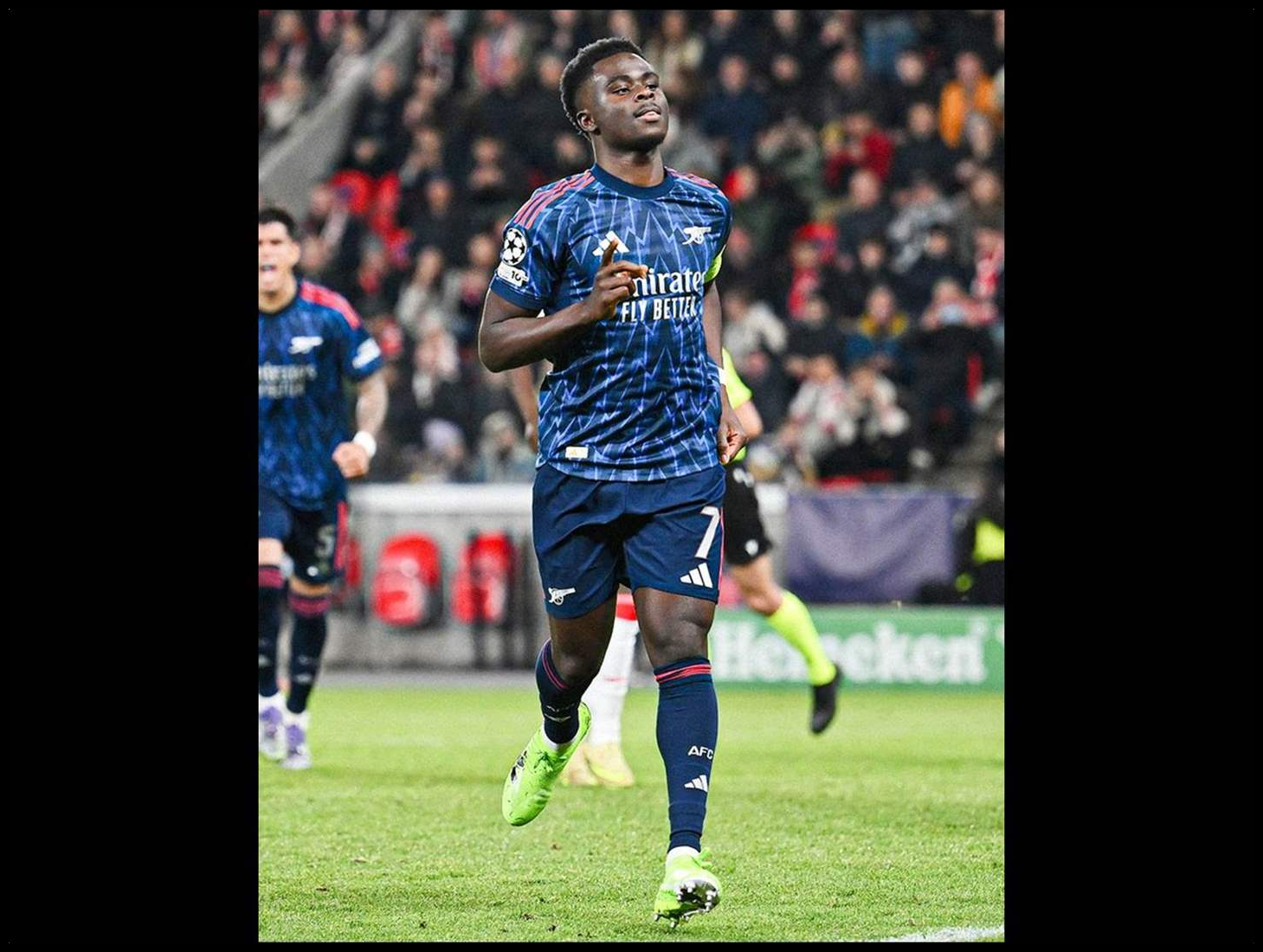 ساكا يدخل تاريخ آرسنال الأوروبي 1 Doc P 548366 638979186164811690