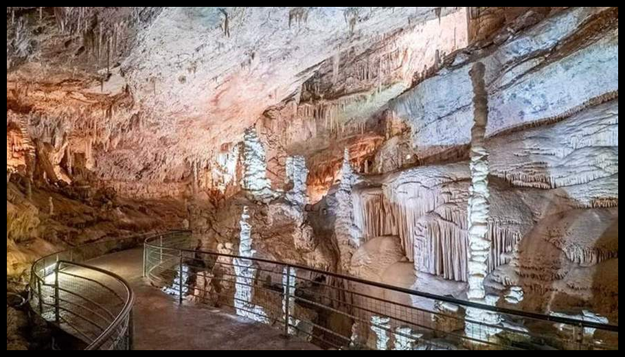 رئيس بلدية جعيتا: ما حدث خلفيته سياسية وتصفية حسابات في البلدة (الأنباء الكويتية) 1 Doc T 888709 638980907389484707