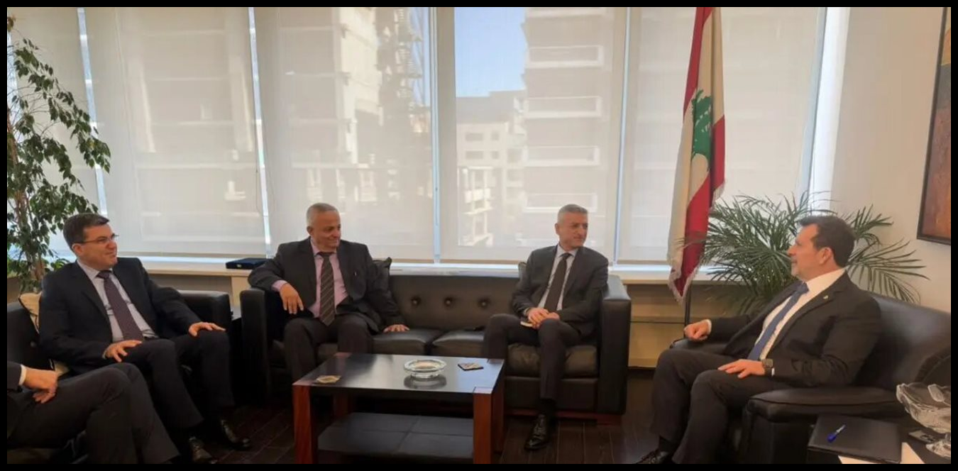 Doc P 1498611 639093543328050816