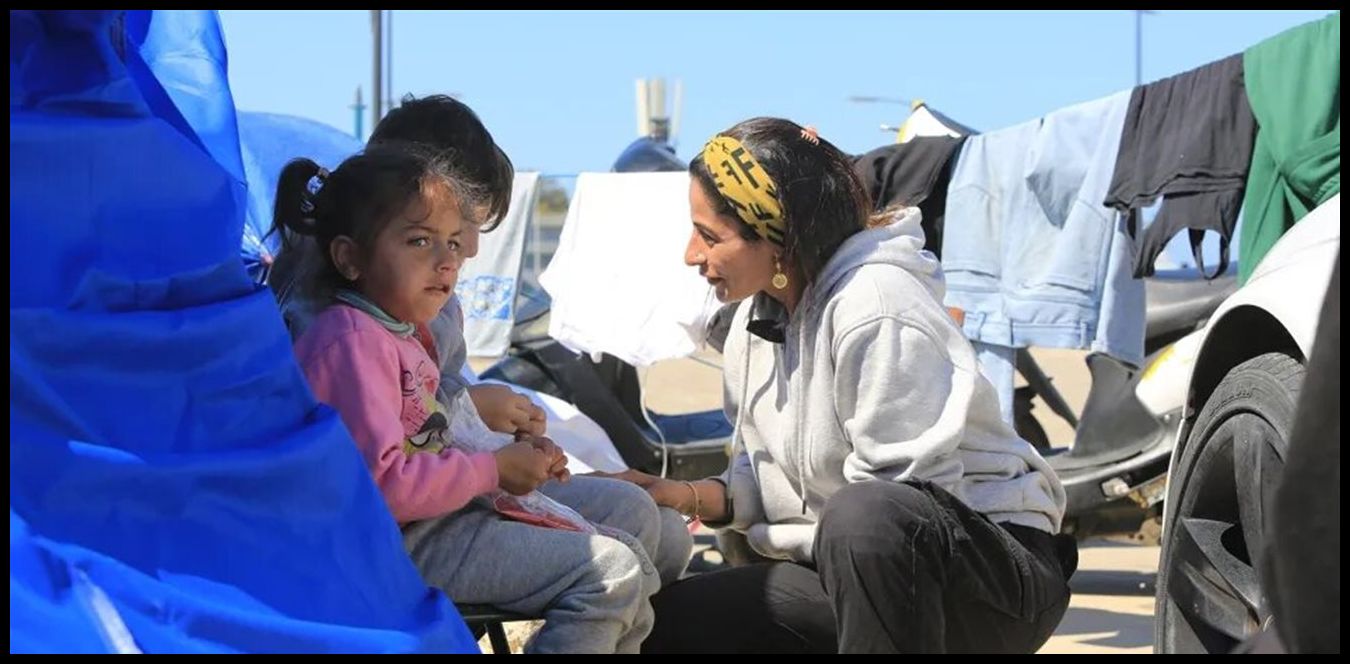 عيد الأم هذا العام… قصص صبر وتضحيات خلف الجدران المهددة! 1 Doc P 1500626 639096819733759156