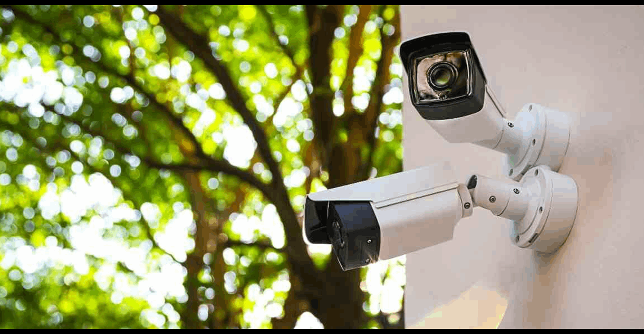 تعطيل وتكسير كاميرات حديثة في هذه المنطقة.. ونائب يطلق تحذيرا عاجلا