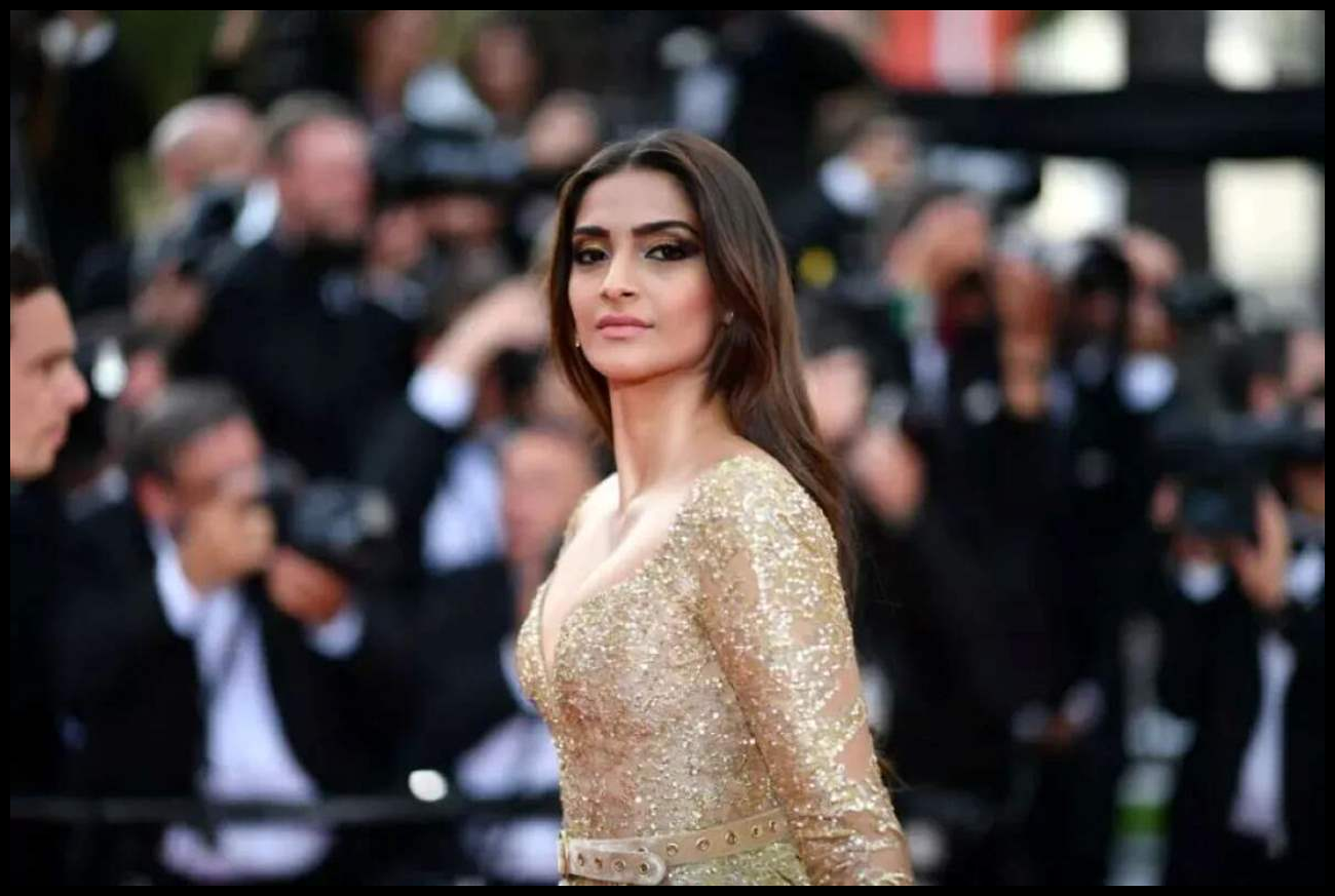 النجمة الهندية سونام كابور تستقبل مولودها الثاني وسط أجواء من البهجة والفرح 1 Doc P 566435 639104731290605713