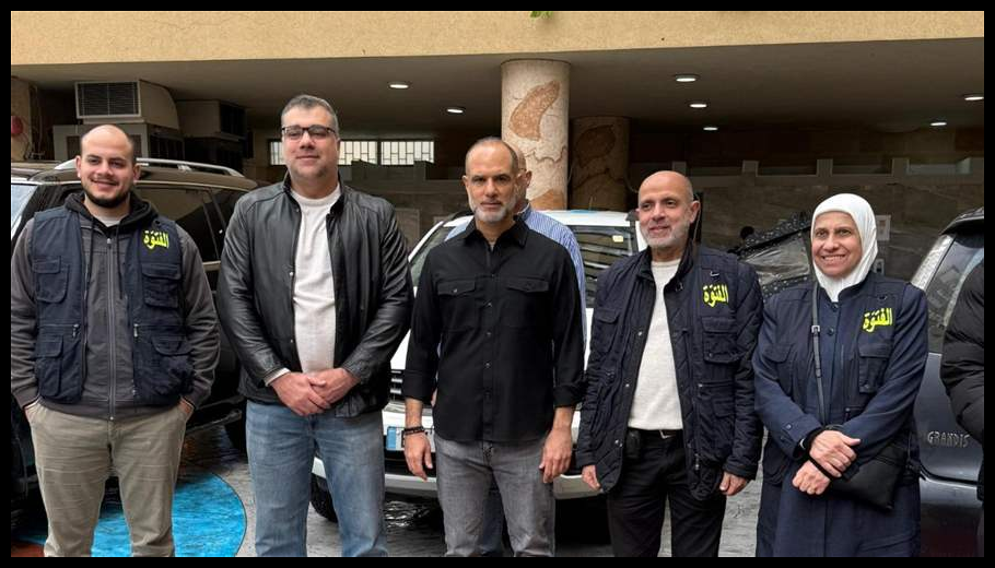 رسامني من مركز إيواء في بيروت: وحدتنا هي مصدر قوتنا 1 Doc T 916510 639096041824747895