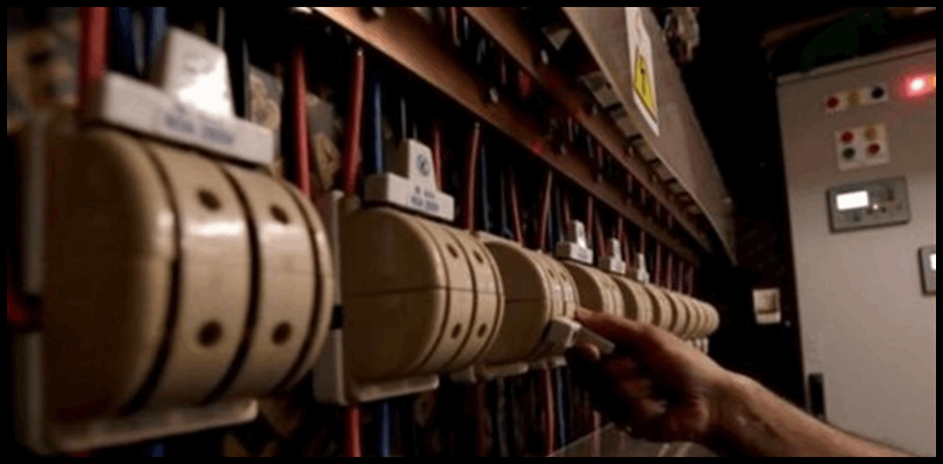 "الأمبير" بـ40 دولارا 1 Doc P 1508448 639110615637289225