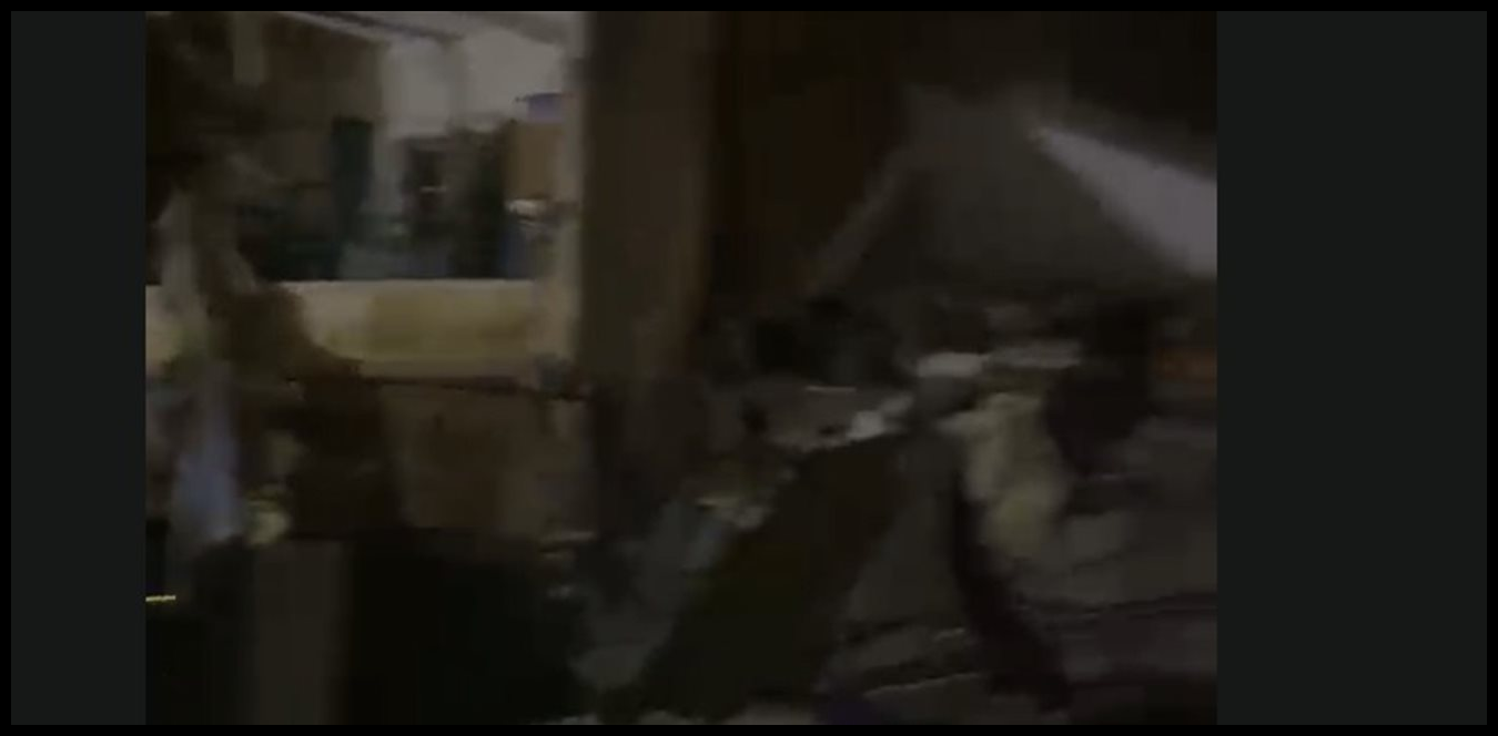 بالفيديو: منبى من 5 طوابق سوي بالأرض.. هذا ما حصل ليلا في الشياح 1 Doc P 1510150 639113135254732272