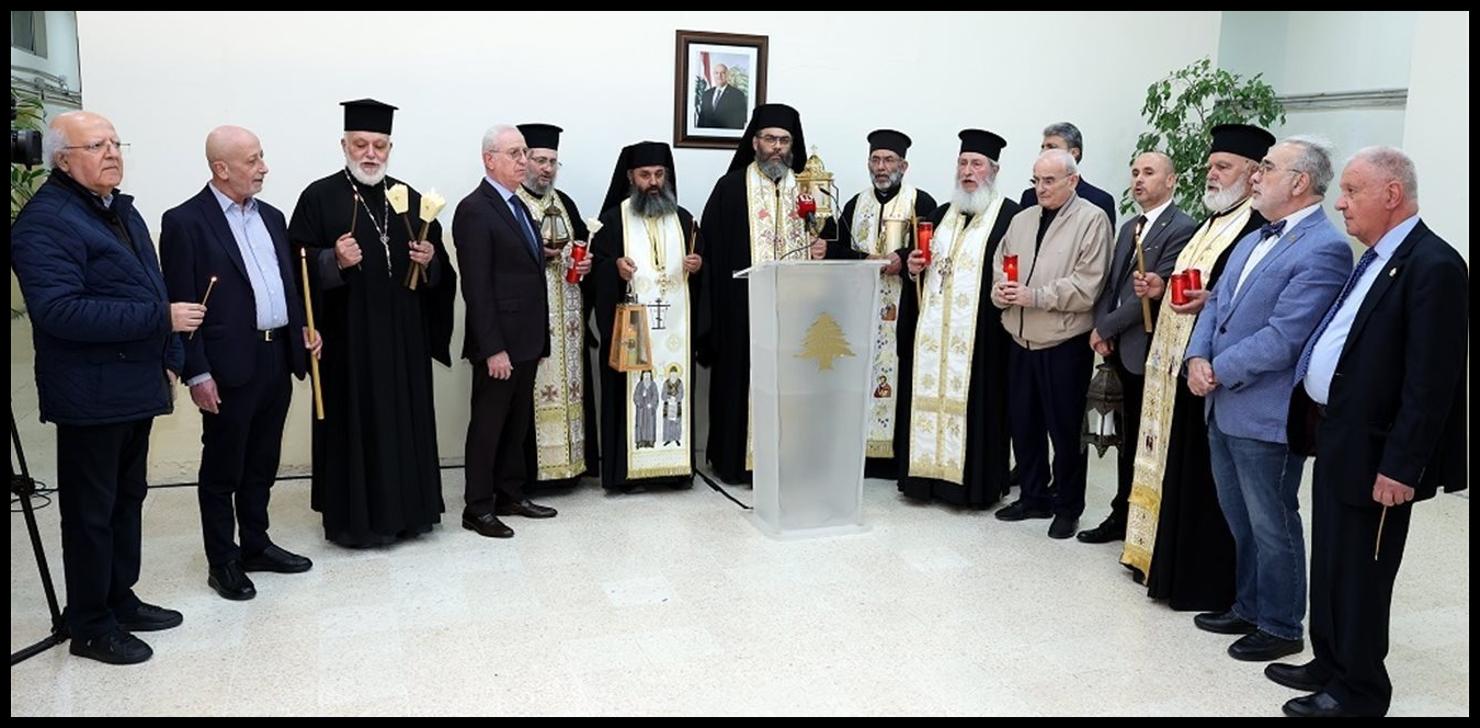 بعبدا تستقبل شعلة النور المقدس (صور) 1 Doc P 1511482 639115351495218936