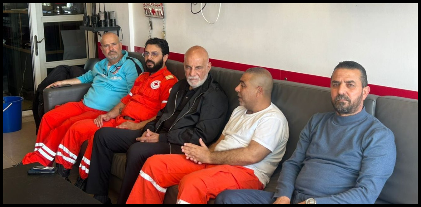 خريس زار جرحى الصليب الأحمر في صور بعد العدوان 1 Doc P 1512176 639116891896387800