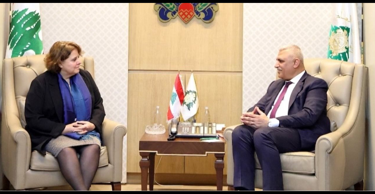 اللواء شقير عرض مع سفيرة دولة تشيكيا الاوضاع العامة