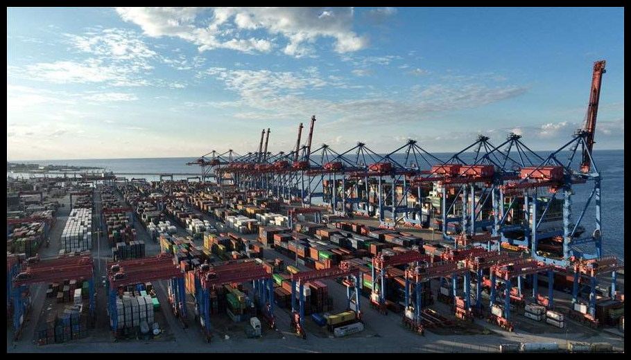 مرفأ بيروت يفتح أبوابه استثنائياً يومي السبت والاثنين لضمان استمرارية الحركة التجارية 1 Doc T 923170 639113268663736272