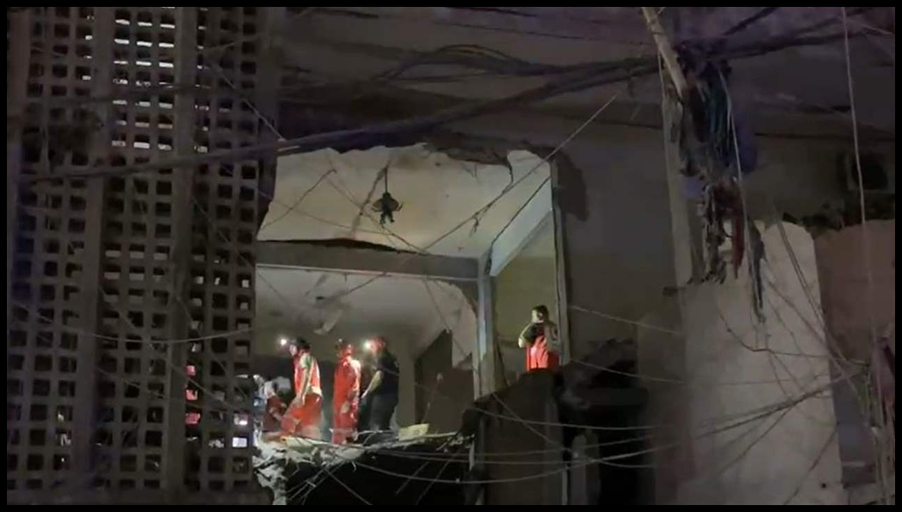 بالفيديو - في صيدا.. غارة على شقة سكنية فجرًا 1 Doc P 575273 639155411274387258