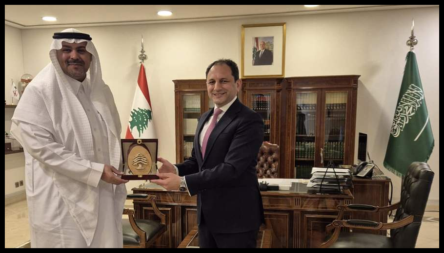 السفير اللبناني في الرياض يستعرض مع السفير السعودي المعيّن العلاقات الثنائية بين البلدين 1 Doc T 932083 639142654234314307