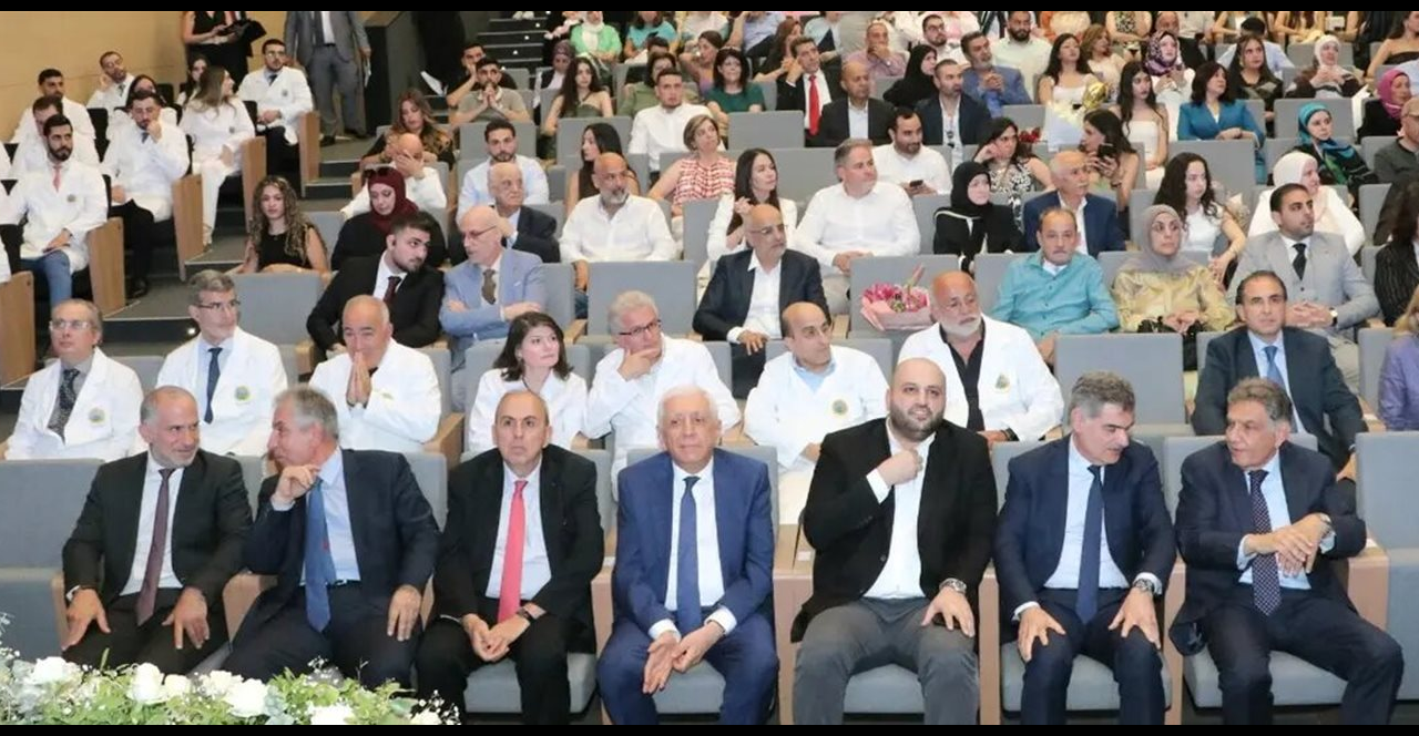 وزير الصحة رعى تخرّج الدفعة الجديدة من أطباء جامعة البلمند